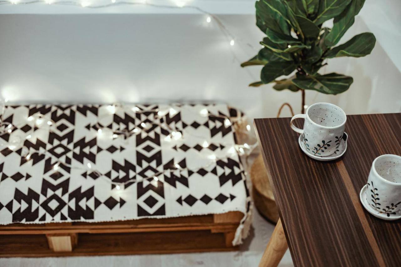 Chilla Palace Homestay Хошимин Екстериор снимка